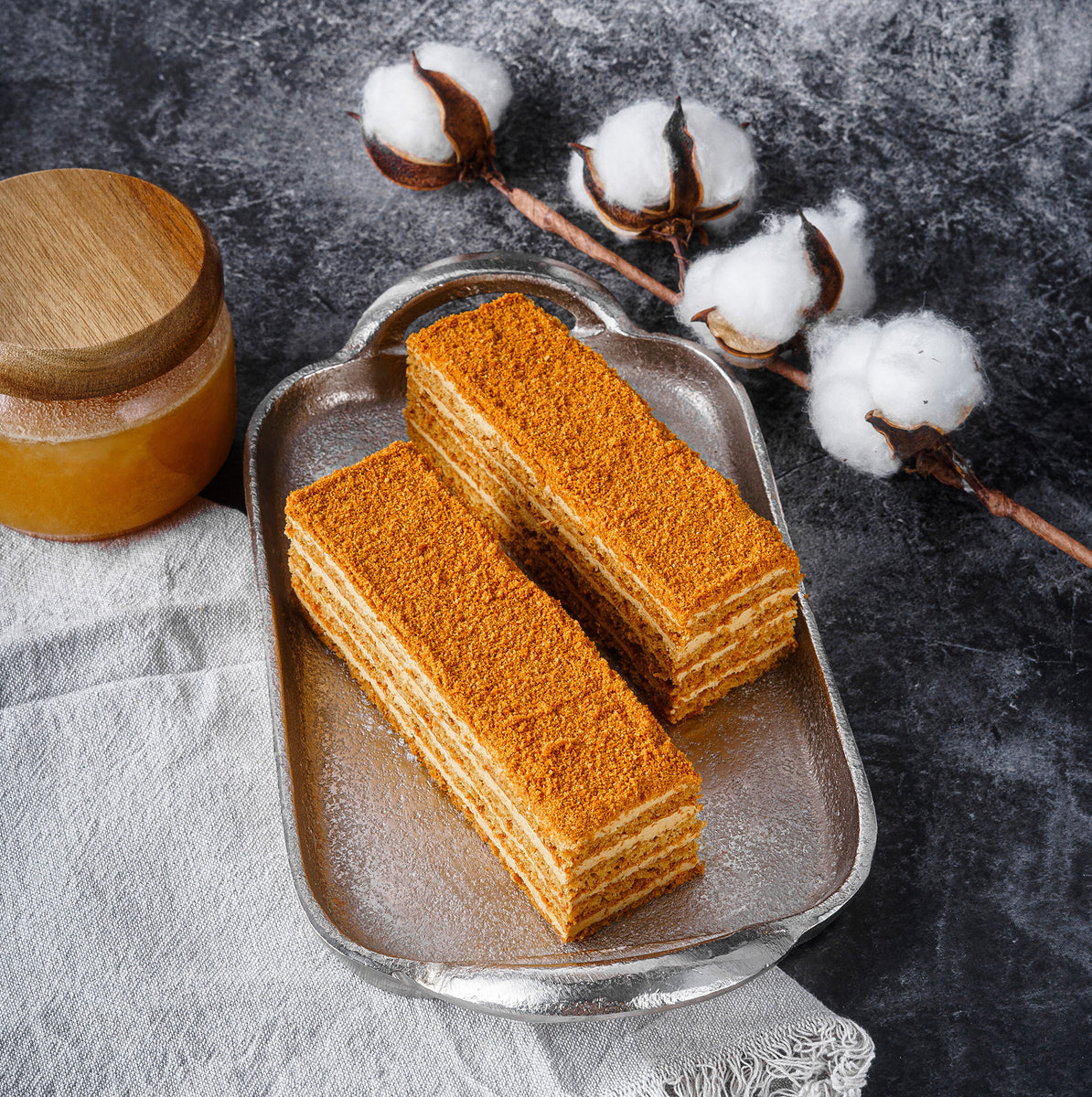 Art's Bakery Glendale Honey Cake Slice