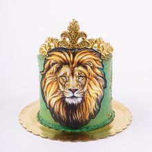 Load image into Gallery viewer, Cake 23  Lion with Gold Crown Cake