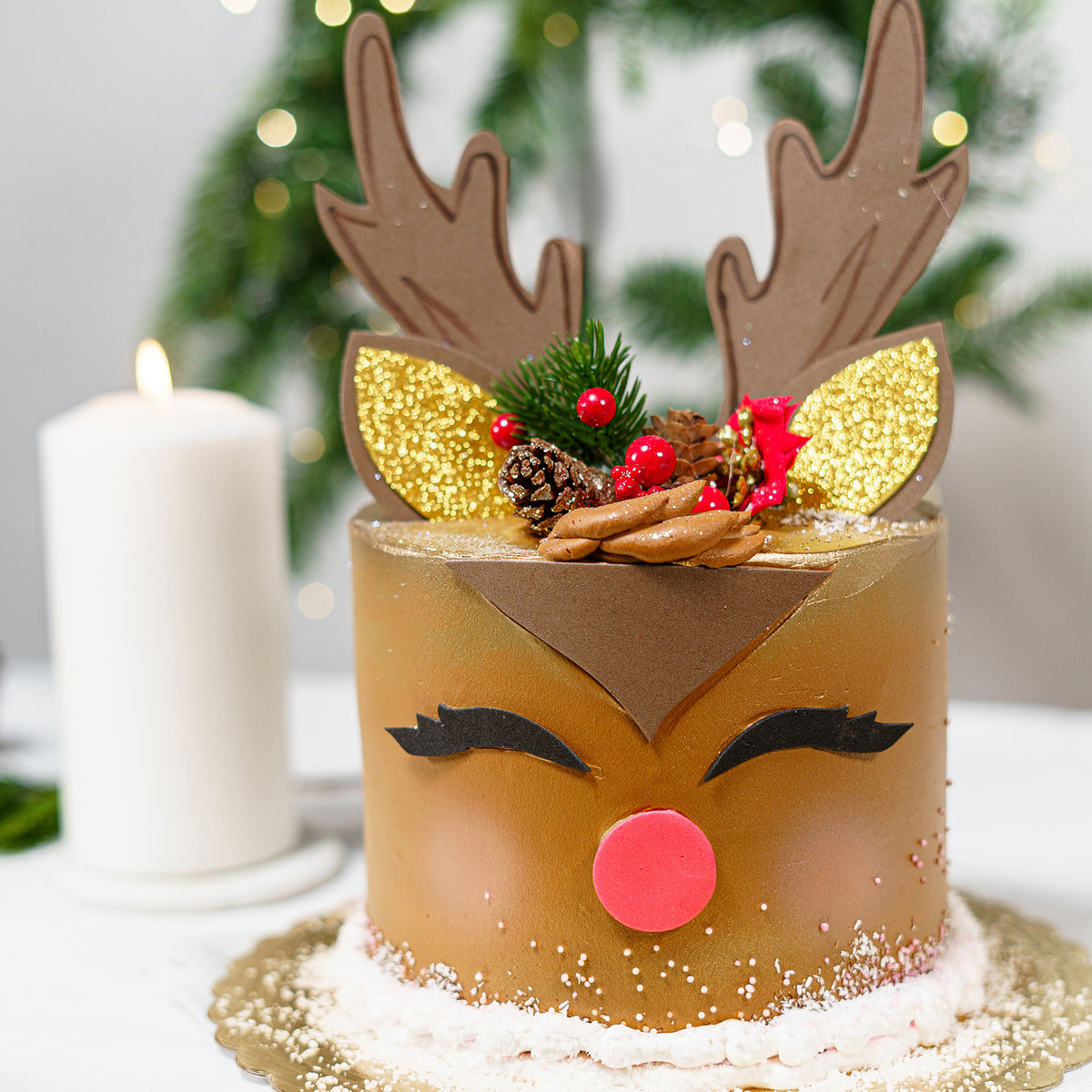 Art's Bakery Glendale | 2023 Christmas Cake 9 Happy Reindeer