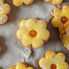 Load image into Gallery viewer, Flower Apricot Cookie (PER POUND)