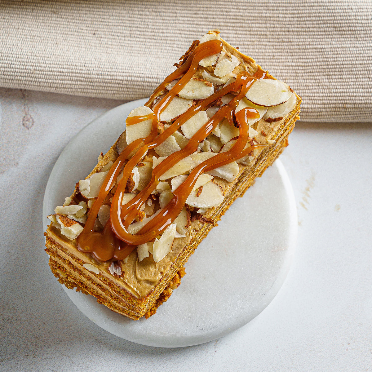 Art's Bakery Glendale Almond Mikado (SLICE)