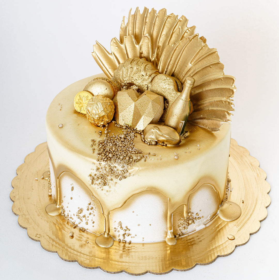 Cake 8 Celebrate in Gold and White