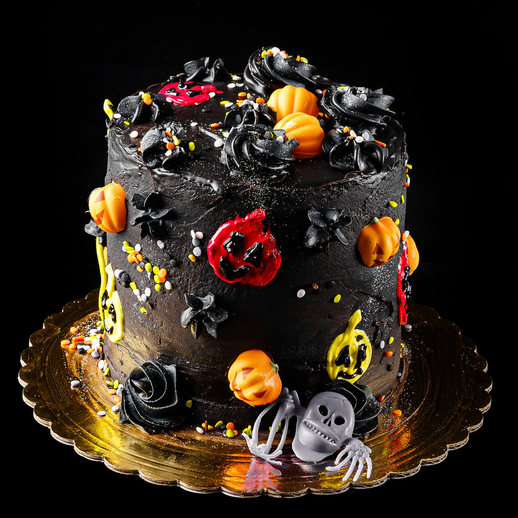 2023 Black Pumpkin Halloween Cake 6