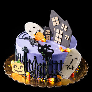 2023 Spooky Town Halloween Cake 7