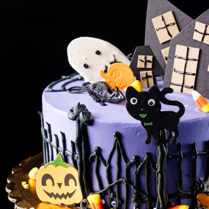 2023 Spooky Town Halloween Cake 7