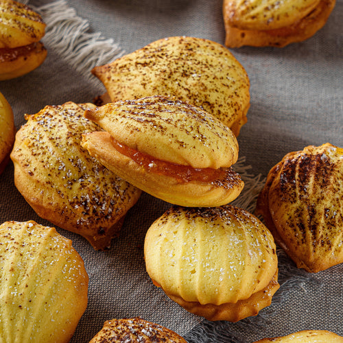 Apricot Shell Cookie (PER POUND)