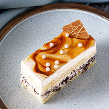 Load image into Gallery viewer, Chocolate Chip Pastry