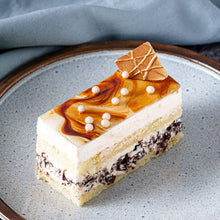 Load image into Gallery viewer, Chocolate Chip Pastry