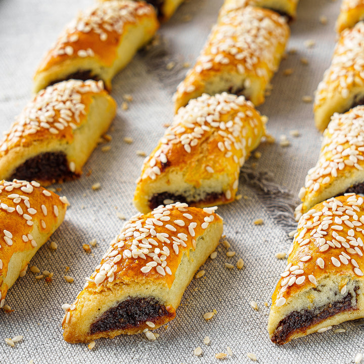 Date &amp; Sesame Cookies (PER POUND)