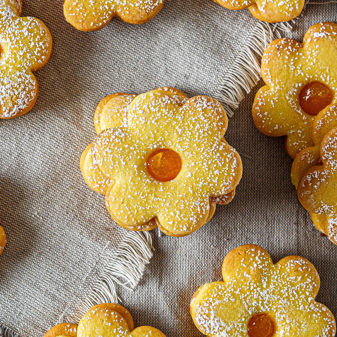Flower Apricot Cookie (PER POUND)