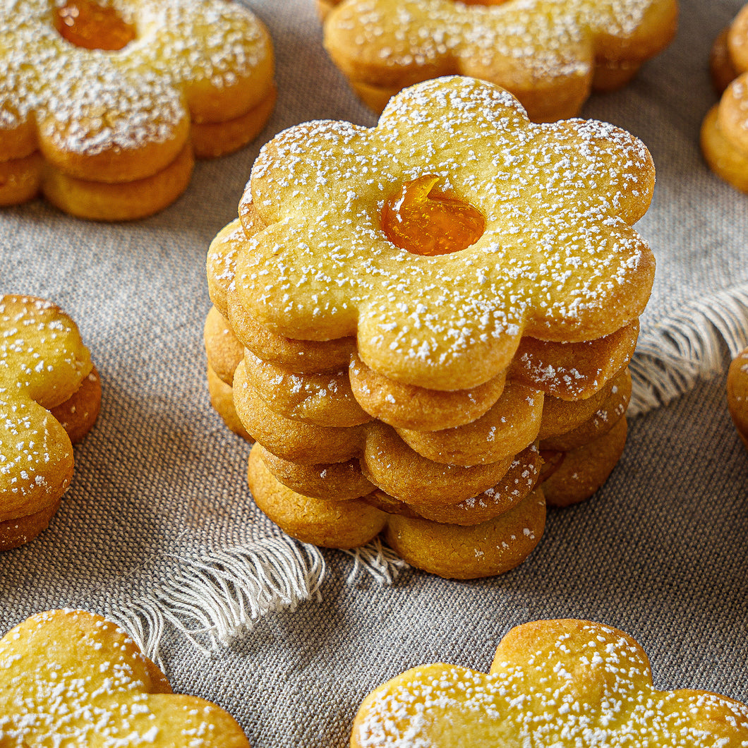 Flower Apricot Cookie (PER POUND)