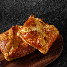 Load image into Gallery viewer, Large Square Khachapuri