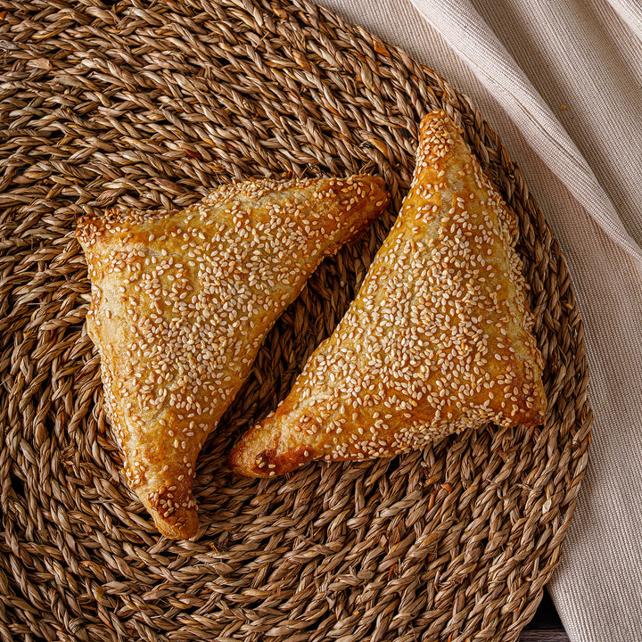 Spinach &amp; Cheese Khachapuri / Börek/Empanada