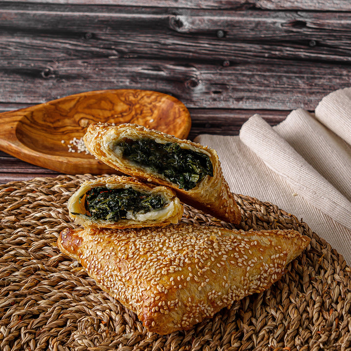 Spinach &amp; Cheese Khachapuri / Börek/Empanada
