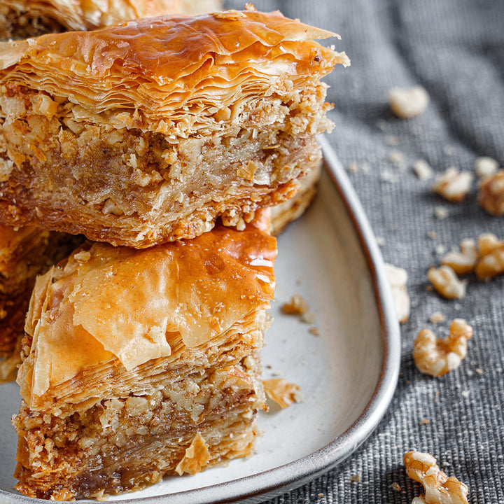 Baklava w/ Walnuts Classic