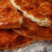 Load image into Gallery viewer, Round Khachapuri